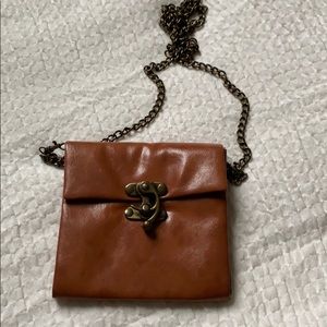 🌿⚪️⚫️Small Crossbody bag with Chain strap